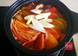 辣白菜饺子锅的做法图解13