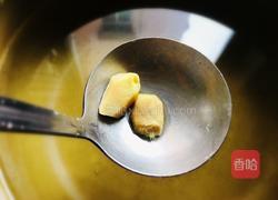 莲子雪耳筒骨汤（清润补钙）的做法图解5