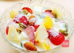 水果沙拉的做法图解2