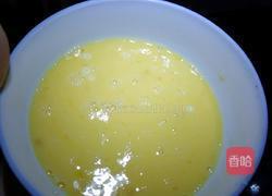 胡萝卜丝炒鸡蛋的做法图解2