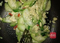 丝瓜炒鸡蛋的做法图解8