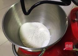 奶香蓝莓餐包的做法图解1