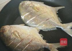 干烧金昌鱼的做法图解3