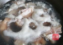 香菇花生炖猪蹄的做法图解9