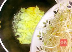 豆芽炒鸡蛋的做法图解4