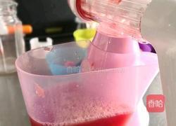 纯天然西瓜汁果冻儿的做法图解2