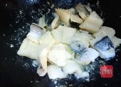 蒜香鳗鱼干的做法图解5