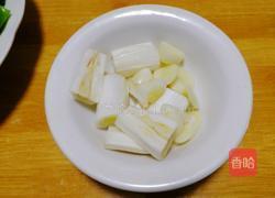 辣子炒鸡丁的做法图解4