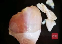 马蹄炒鸡肉的做法图解3