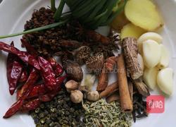 黄豆烧猪蹄的做法图解5