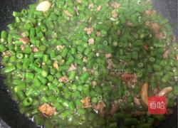 榄菜豆角肉末下饭菜的做法图解5