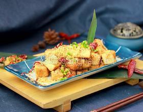 蒜香脆皮豆腐|奇妙口感外酥里嫩，真好吃