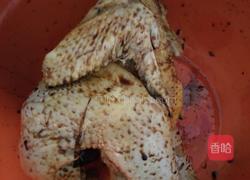 电饭煲焗鸡的做法图解1