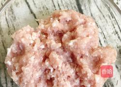 小米芹菜肉丸子的教学的做法图解2