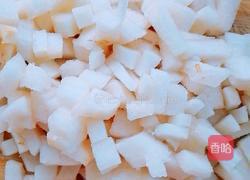 三文鱼海鲜粥的做法图解3