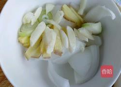 土豆烧牛肉的做法图解4