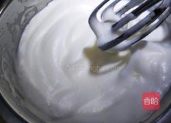 草莓酱蛋糕卷的做法图解10