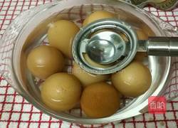 卤蛋的做法图解3