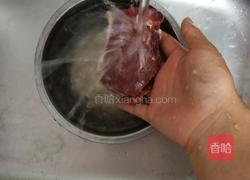 牛肉柿子汤的做法图解1