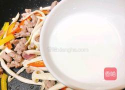 海鲜菇炒肉沫的做法图解7