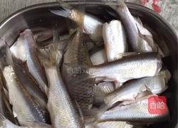 油炸小白条的做法图解1