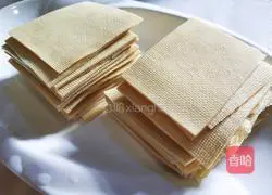 Illustration of how to make spicy thousand-layer tofu skin 2