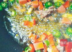 毛豆炒火腿的做法图解3