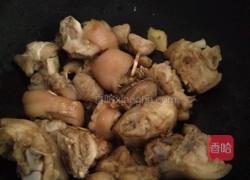 黄豆焖猪蹄的做法图解3