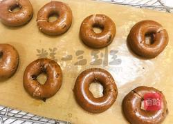 黑巧核桃贝果的做法图解14