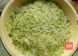 西葫芦鸡蛋大蒸饺的做法图解10