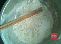 Illustration of how to make scissor noodles 1