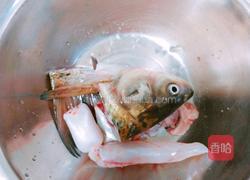 鱼头汤(宝宝辅食)的做法图解2