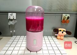 鲜榨火龙果汁的做法图解4