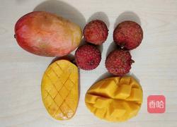 牛奶芒果汁的做法图解1