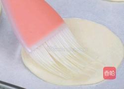 饺子皮变身芝士脆饼的做法图解3