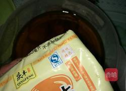 泡椒凤爪的做法图解3