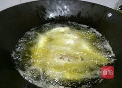 豆鼓河鱼的做法图解3