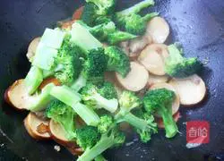 Illustration of how to make stir-fry in the refrigerator 11