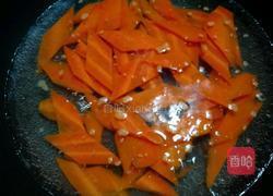 西葫炒胡萝卜的做法图解2