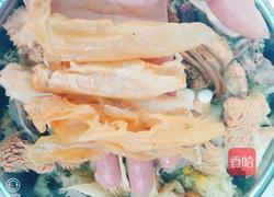 花胶松茸猴菇银耳双杏老母鸡汤的做法图解6