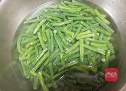 凉拌麻辣豇豆的做法图解3