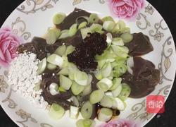 猪肝炒血皮菜的做法图解3