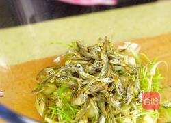 深夏时节,天气炎热,介绍一款爽口下饭的小菜-拌小根菜的做法图解12