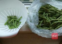 铁锅豆角焖面的做法图解2