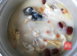 鱼头汤的做法图解3