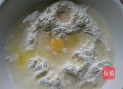 迷你小花卷的做法图解1