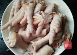 自制泡椒凤爪的做法图解1