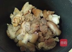 醬香豬腳的做法图解1