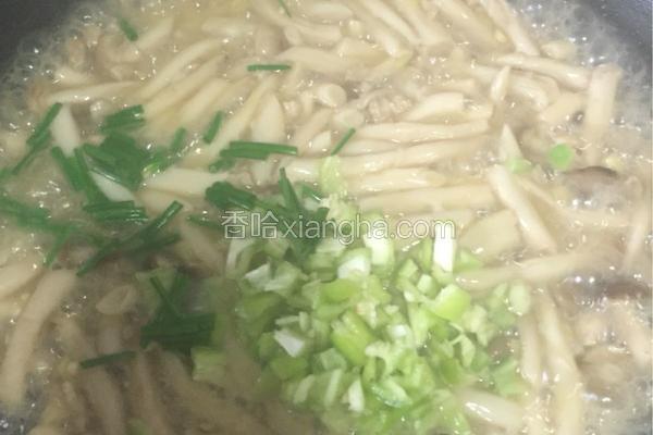 蟹味菇肉汤