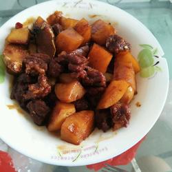 红烧牛肉炖土豆的做法[图]